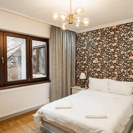 Apollonia Estate Old Town Big And Luxurious Apartment Brasov Exterior photo