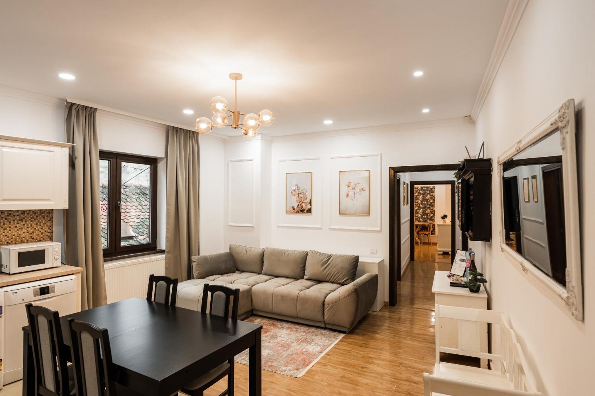 Apartment Apollonia Estate Old Town Big And Luxurious
