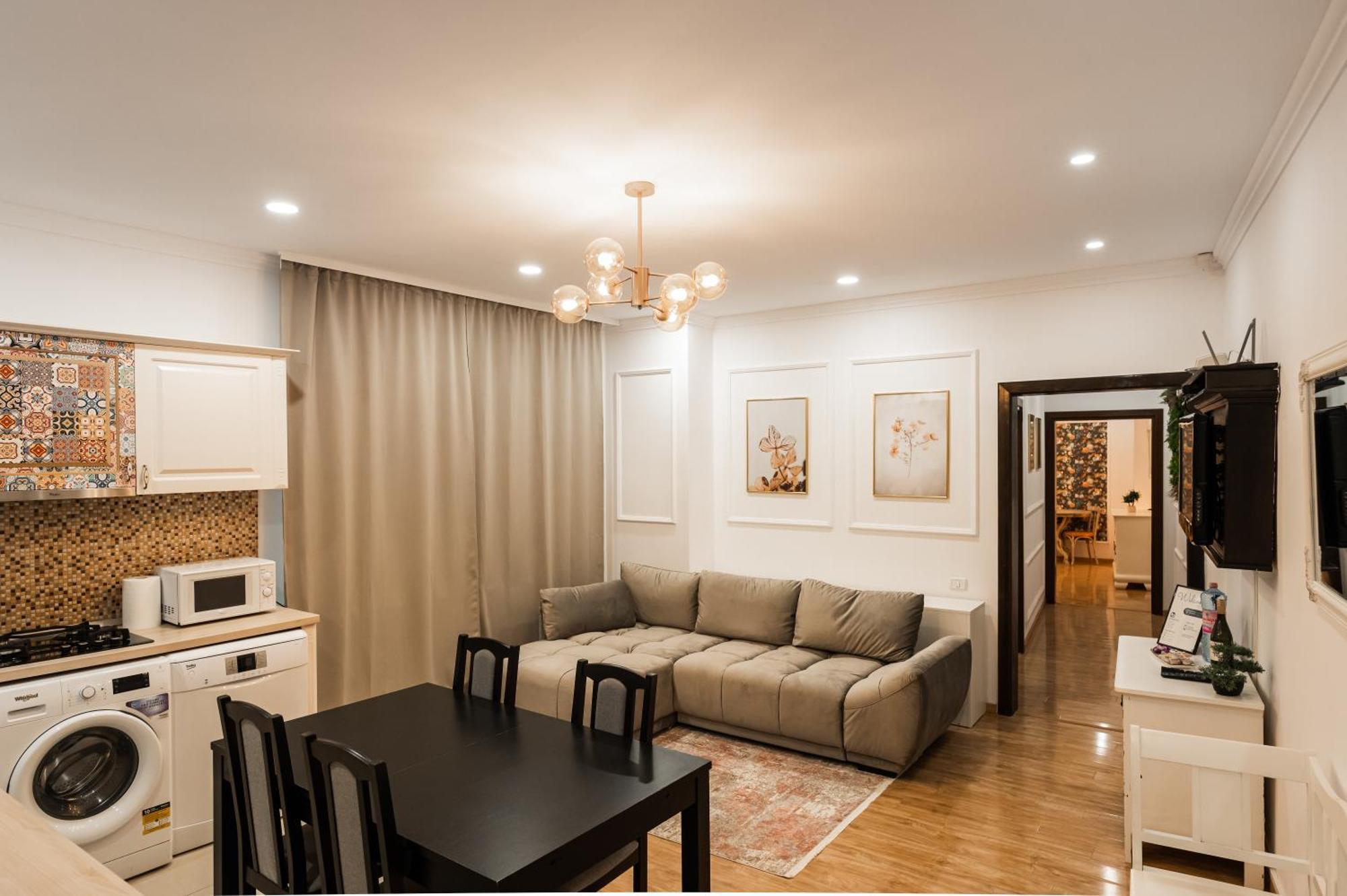 Apollonia Estate Old Town Big And Luxurious Apartment *