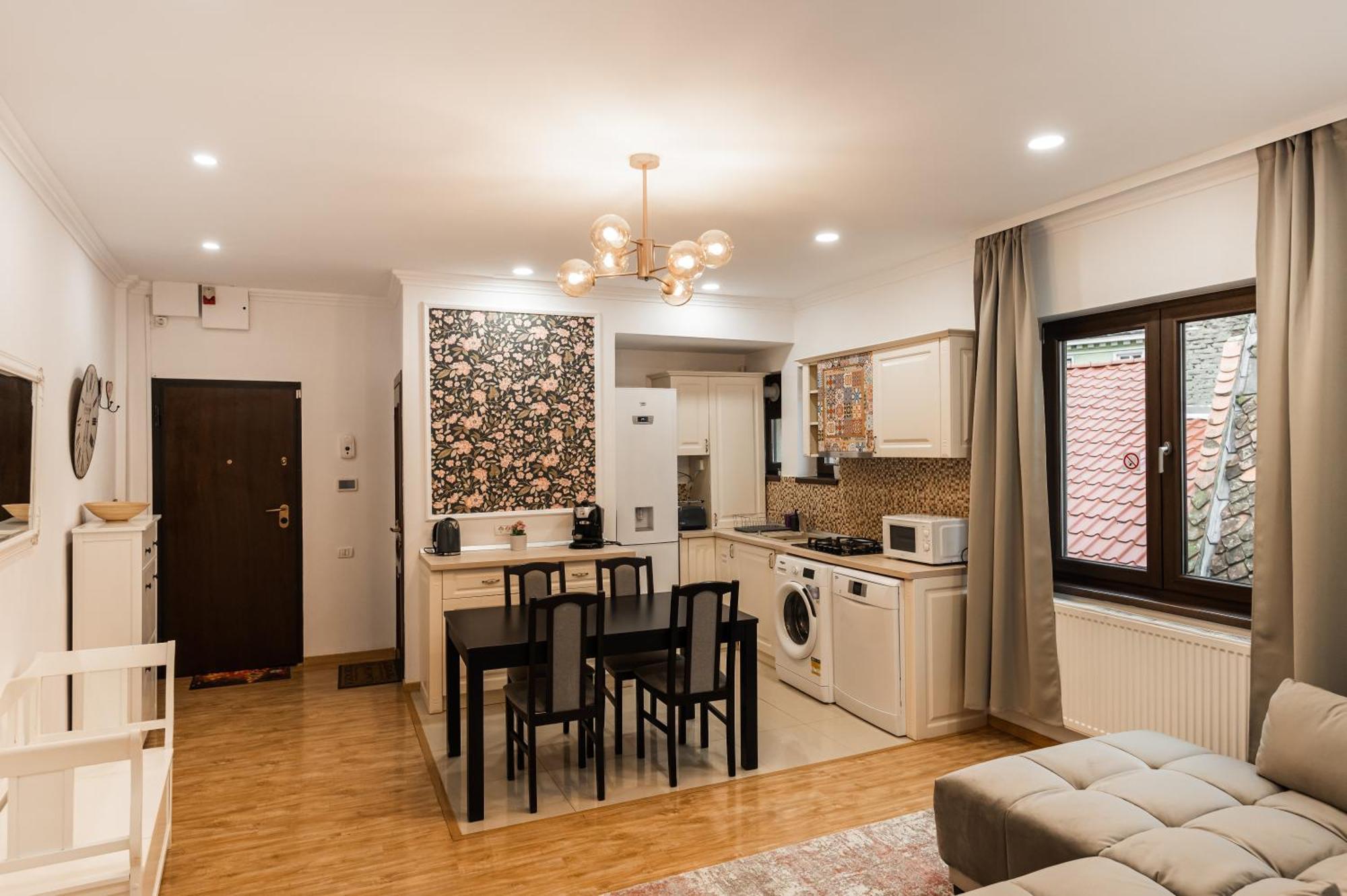 Apollonia Estate Old Town Big And Luxurious Apartment Brasov